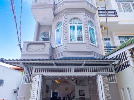 15-1-3-hoang-hoa-tham-2