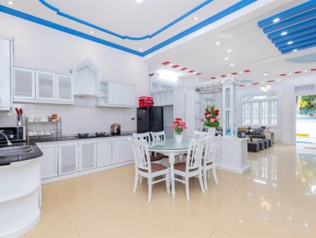 villa-28-to-ngoc-van-9