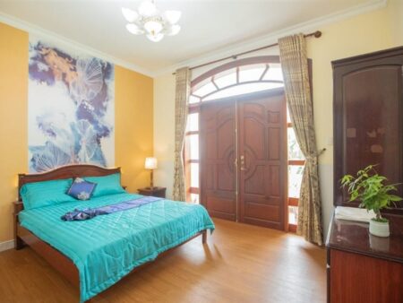 villa-29-lac-long-quan-17