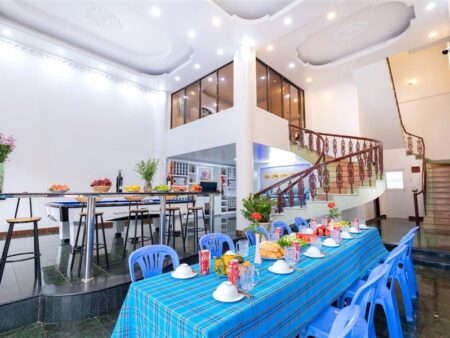 villa-31-lac-long-quan-39