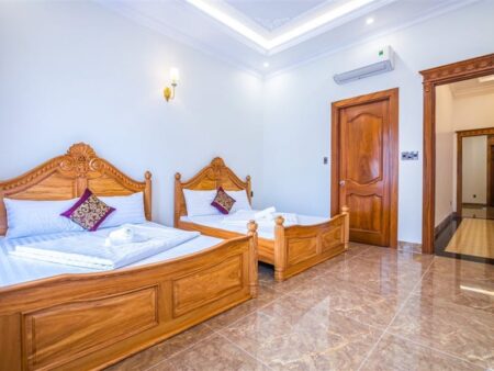 villa-4-3-4-lac-long-quan-24