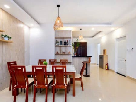 Căn Hộ 12A Oasky – View Biển & Phố – 3PN 5 Giường 3WC