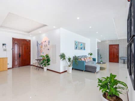 Penthouse 31H Oasky – View Thành Phố & Biển Bãi Trước – 4PN 6 Giường 4WC
